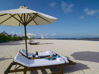 Amanusa - White sand beach