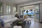 Blue Waters, Antigua - Salon d'une villa en bord de mer