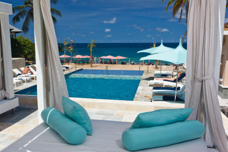 The BodyHoliday LeSport - Beachfront swimming pool