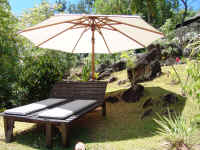 Hideaway Villa - Private sun garden with sun lounger
