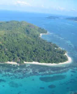 Cerf Island - Aerial view