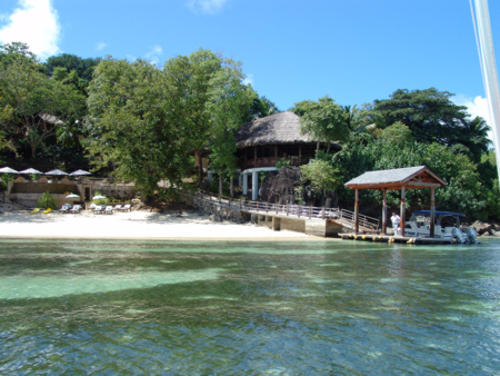 Cerf Island Resort jetty