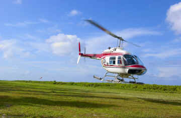 Fregate Private Island - Helicopter transfer