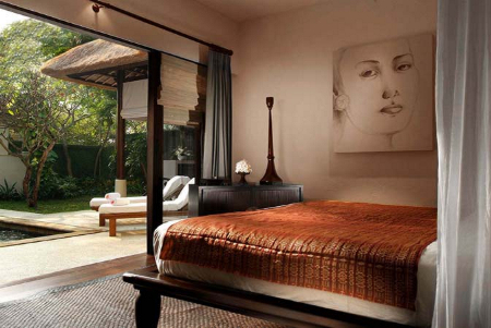 Villa bedroom open to the private pool