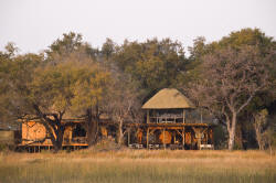 &Beyond Xudum Okavango Delta Lodge (Botswana)