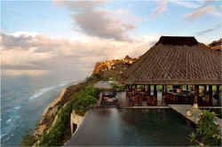 Click on the picture to discover the resort