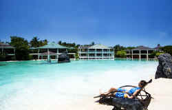 Click on the picture to discover the resort