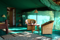 Island Camp Baringo - Luxury safari tent