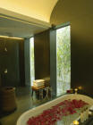 The Lodhi, New Delhi - Spa treatment room