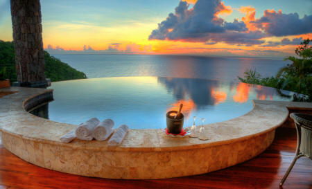 Jade Mountain - Your private swimming pool at sunset