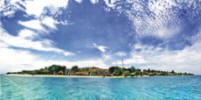 Hotel Vila Ombak - Hotel view from the sea