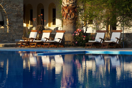 Yria Hotel Resort - Swimming pool